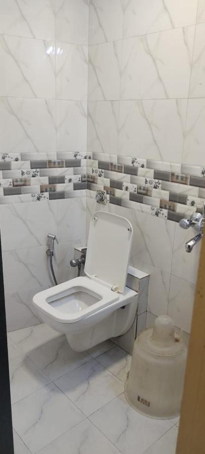 Hotel Golden Galaxy Mumbai Dış mekan fotoğraf